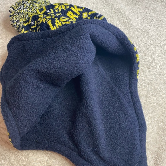 Landshark Beer Earflap Toque - Picture 4 of 4